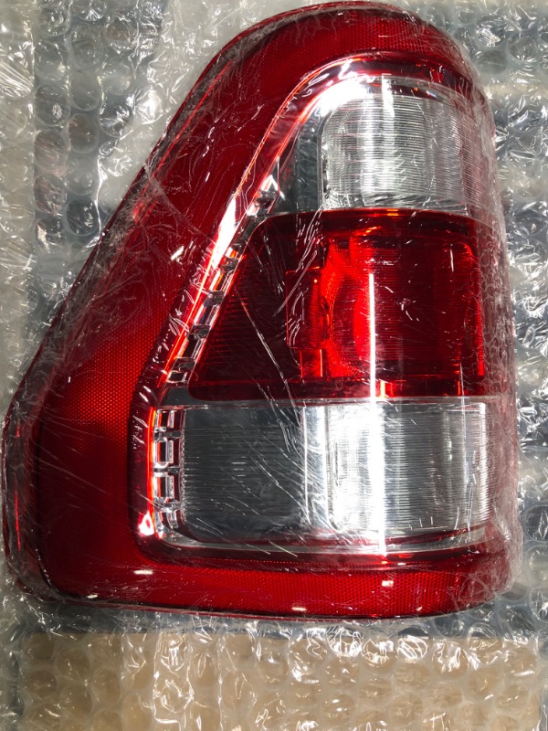 Photo 1 of MZORANGE Brake Tail Light Halogen Rear Lamp For Ford F150 F-150 XL 2021 2022 Without Bulb (Right Passenger Side)