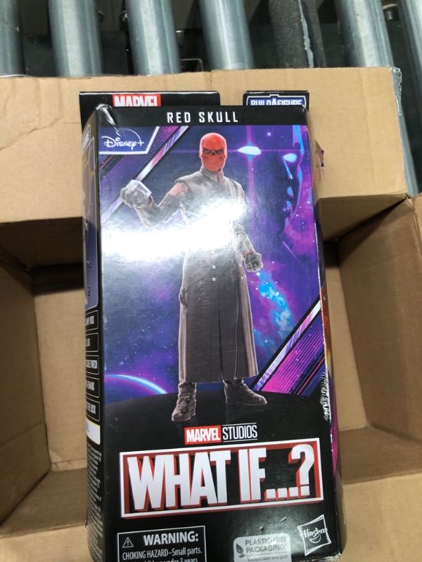 Photo 3 of Marvel Legends Series MCU Disney Plus Red Skull What If Series Action Figure 6-inch Collectible Toy, 1 Accessory and 1 Build-A-Figure Part