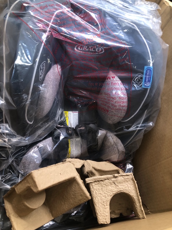 Photo 1 of Graco - Slimfit All-in-One Convertible Car Seat, Darcie