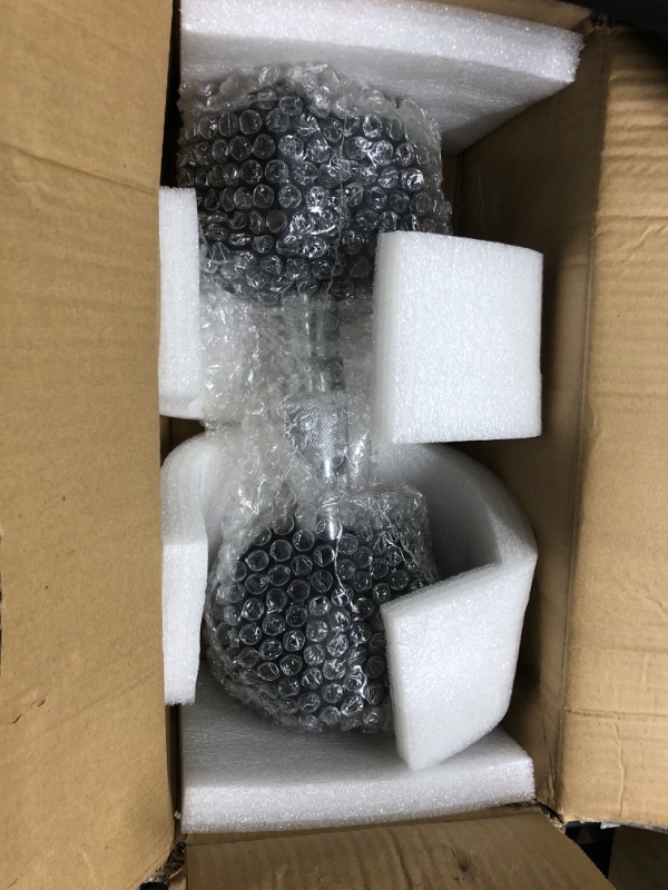 Photo 1 of Amazon Basics Rubber Encased Hex Dumbbell Hand Weight 20 Pounds Rubber Encased Hex Dumbbell