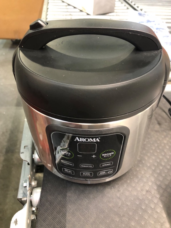 Photo 3 of aroma housewares arc-994sb rice & grain cooker slow cook, steam, oatmeal, risotto, 8-cup cooked/4-cup uncooked/2qt, stainless steel