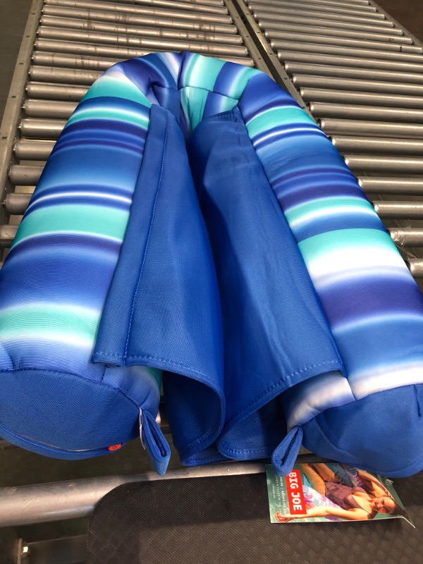 Photo 2 of Big Joe Noodle Sling, Blurred Blue & Mesh Pool Noodle