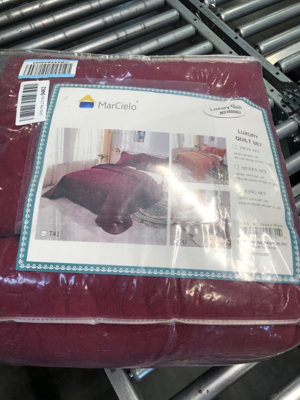 Photo 2 of MarCielo 3-Piece 100% Cotton Oversized Bedspread Set Coverlet Set Lightweight Quilt Set Embroidery Farmhouse Bedding Set (Wine Burgundy, King (118"x106")) King (118"x106") Wine Burgundy