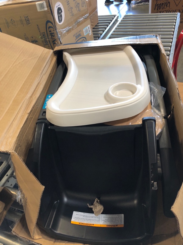 Photo 1 of Graco DuoDiner DLX 6-in-1 Highchair, Hamilton
