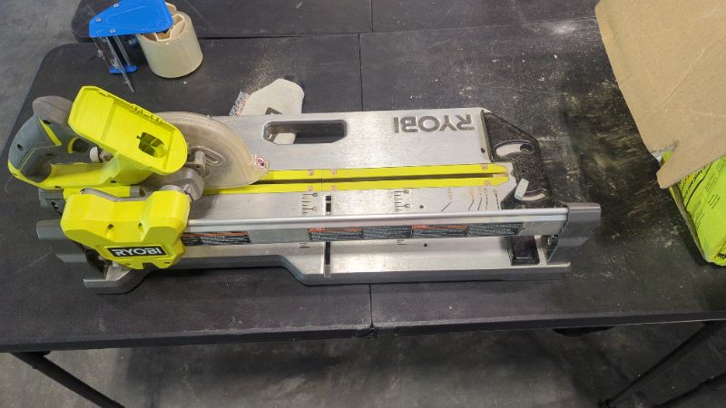 Photo 1 of 18V ONE+ 5-1/2" Flooring Saw
