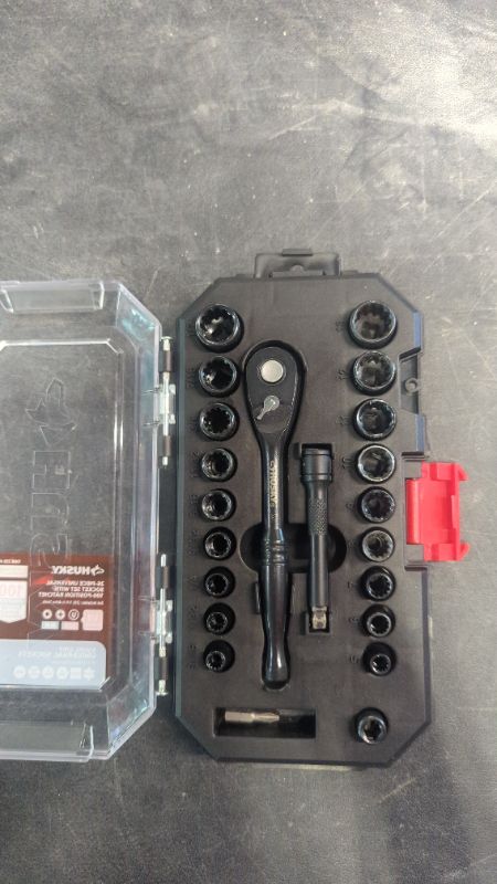 Photo 4 of 100-Position 1/4 in. Drive Universal Socket Wrench Set (26-Piece)

