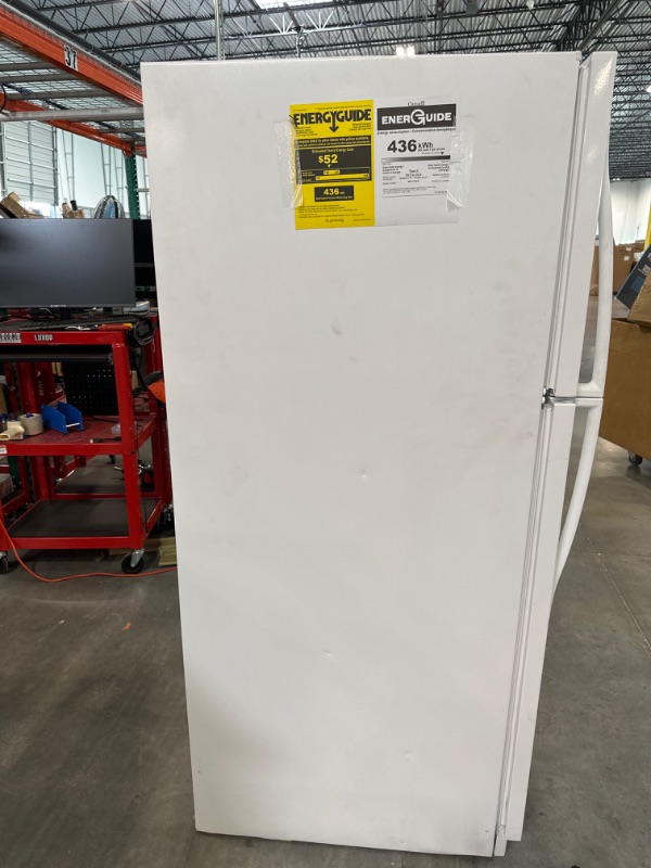 Photo 6 of 33-inch Wide Top Freezer Refrigerator - 20 cu. ft. Model: WRT311FZDW 