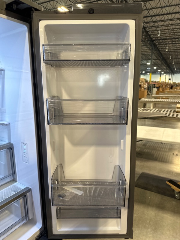 Photo 4 of Bespoke 3-Door French Door Refrigerator (30 cu. ft.) with AutoFill Water Pitcher in Stainless Steel RF30BB6600QLAA