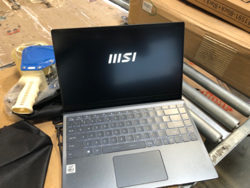 Photo 3 of MSI Modern 14 B10MW-486US Intel Core i3-10110U Processor/Windows 10 64bit/ DDR4 8GB/128GB SSD Laptop