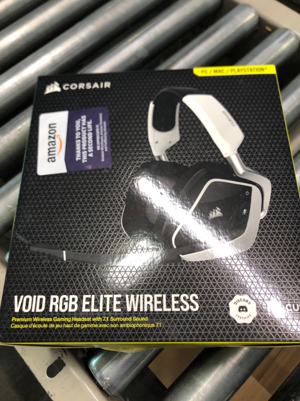 Photo 1 of Corsair VOID RGB ELITE Wireless Premium Gaming Headset with 7.1 Surround Sound (White)