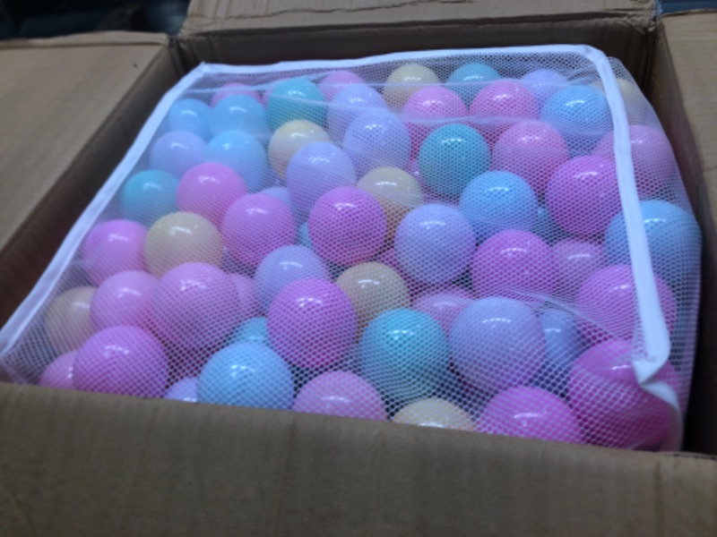 Photo 3 of Amazon Basics BPA Free Crush-Proof Plastic Ball Pit Balls with Storage Bag, Toddlers Kids 12+ Months, 6 Pastel Colors - Pack of 400 6 Pastel Colors 400 Balls