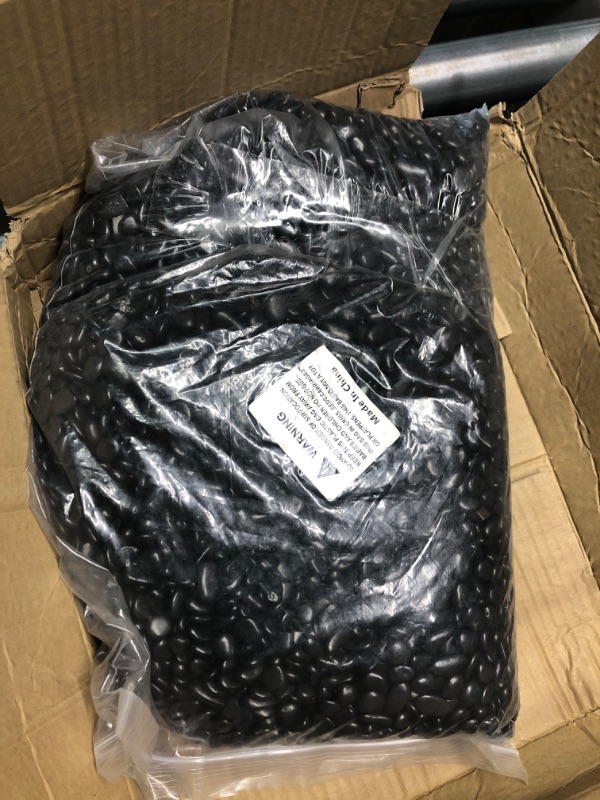 Photo 3 of Anothera 18-lb Bulk Bag Black Small Pebbles 1/2"-1" Size Aquarium Gravel Outdoor River Rocks Garden Paving Indoor Plant Gravel Decorative Stones 18LB black