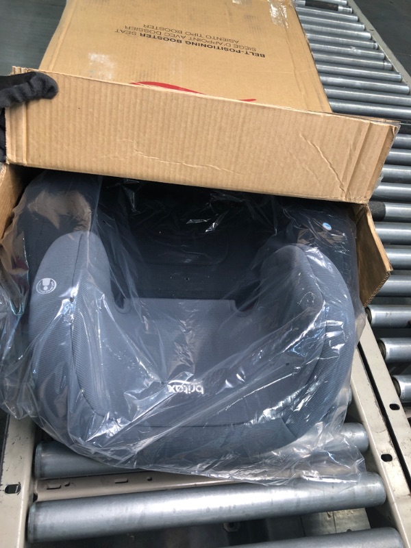 Photo 1 of Britax Highpoint Backless Belt-Positioning Booster Seat, SafeWash Black Ombre