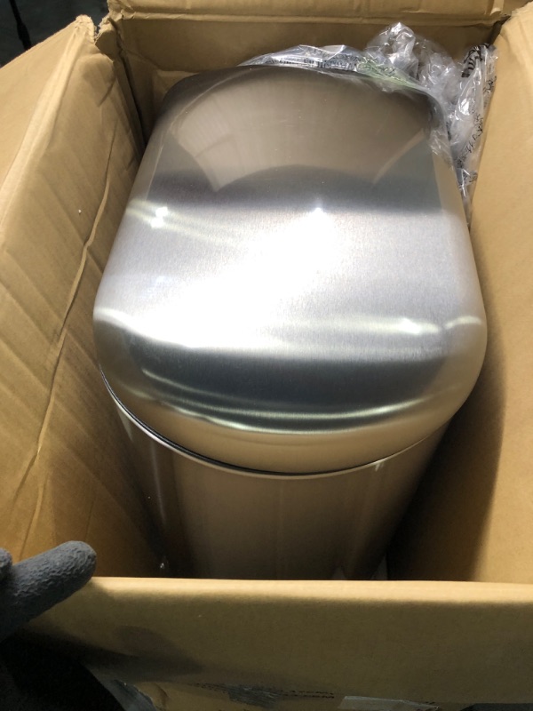 Photo 2 of Basics Stainless Steel Rectangular Soft-Close Trash Can with Foot Petal for Narrow Spaces - 40L / 10.5 Gallon (MINOR DAMAGE) 