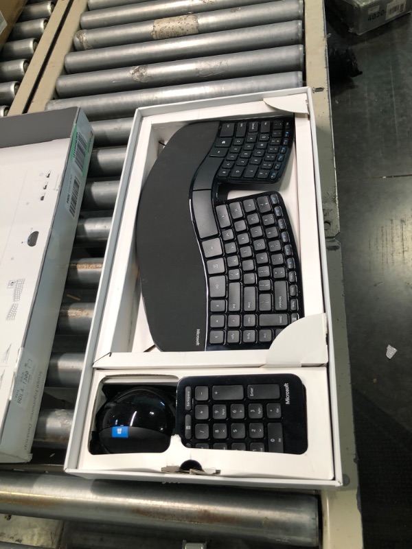 Photo 2 of Microsoft Sculpt Ergonomic Wireless Desktop Keyboard and Wireless Mouse L5V-00001 (with Mouse)