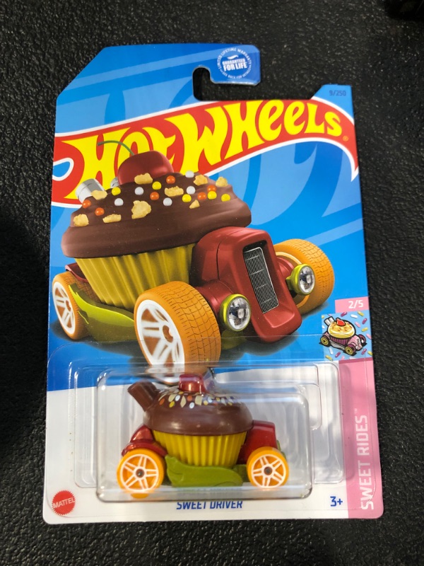 Photo 3 of Hot Wheels Sweet Driver, Sweet Rides 2/5