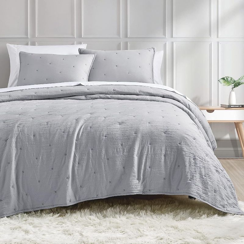 Photo 1 of BOURINA Reversible Bedspread Coverlet Set - Pre-Washed Microfiber Ultra Soft Lightweight Star Quilted 3-Piece Quilt Set King, Grey