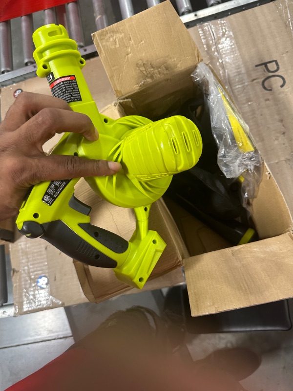 Photo 3 of Sun Joe 24V-WSB-CT 185-MPH 105-CFM Max Cordless Rechargeable Multi-Purpose Workshop Blower w/20,000+ RPM, 2 x Dust Bags, and Trigger Lock-On to Reduce Fatigue, Green/Black Tool Only