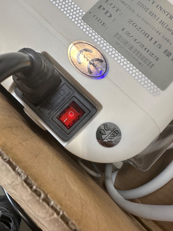 Photo 1 of Face Care Machine, 6 in 1 Second Generation Hydrogen Oxygen Facial Beauty Machine Professional Vacuum Face Cleaning Hydra Water Oxygen Jet Peel Beauty Machine, 110V