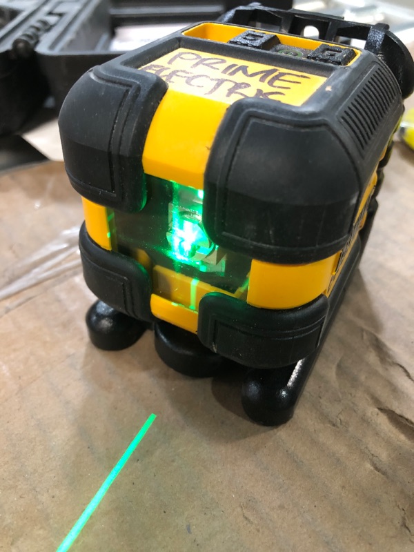 Photo 2 of DEWALT Laser Level, Green Cross, 55-Foot (DW08802CG)