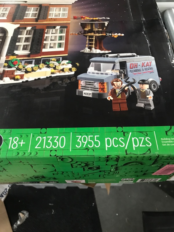 Photo 3 of **NEW**LEGO Ideas Home Alone 21330 Building Set for Adults (3955 Pieces) Frustration-Free Packaging