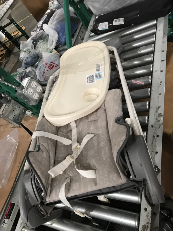 Photo 2 of ***USED***
Graco Slim Snacker High Chair, Ultra Compact High Chair, Whisk