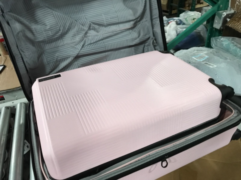 Photo 4 of **USED**
American Tourister Stratum XLT Expandable Hardside Luggage with Spinner Wheels, Pink Blush, 3-Piece Set