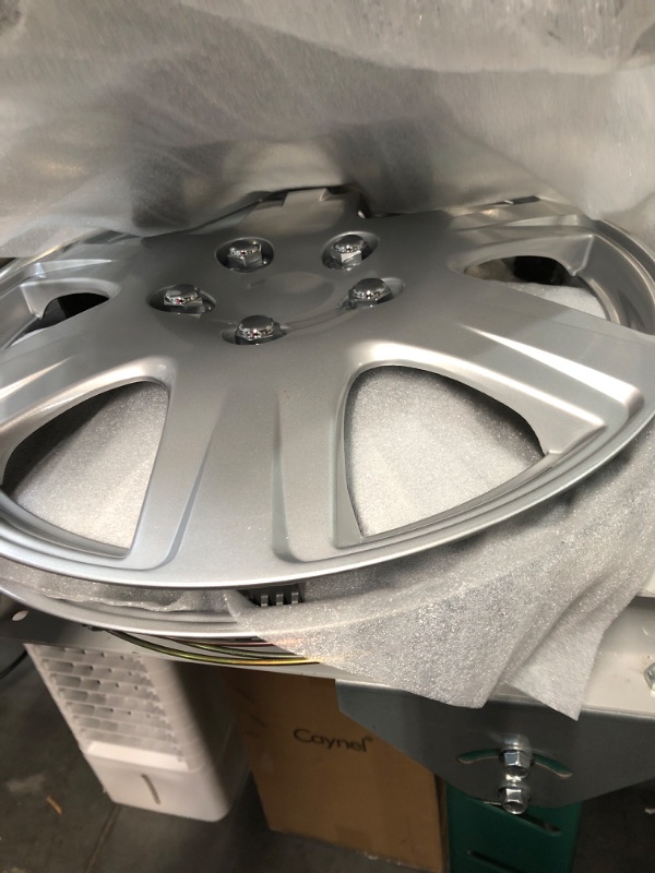 Photo 4 of Four ABS Plastic Silver Colored Hubcaps - 15 Inch Diameter