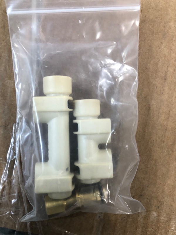 Photo 4 of [Used] Moen Universal Chrome Side Sprayer, for Use with Kitchen Faucets, Pack of 1, 179108