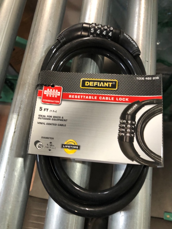 Photo 3 of ** STOCK IMAGE IS A REFERENCE**
defiant resettable cable lock 5ft