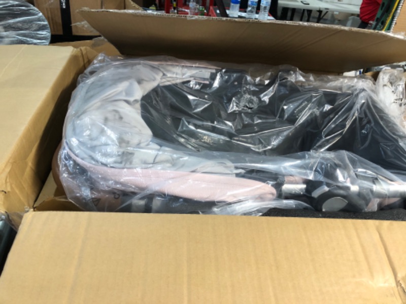 Photo 5 of * USED * 
UPPAbaby Cruz V2 Stroller - Alice (Dusty Pink/Silver/Saddle Leather) + Bassinet - Alice (Dusty Pink/Silver)