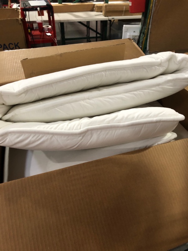 Photo 1 of * USED * 
BedLuxury Queen Mattress Topper Extra Thick Cooling Mattress Pad Cover for Back Pain Breathable Pillow Top Plush Soft with 8-21 Inch Deep Pocket - White White Queen(60"x80")