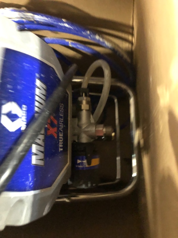 Photo 4 of * USED * 
Graco Magnum 262805 X7 Cart Airless Paint Sprayer, Gray Magnum X7 Airless Paint Sprayer