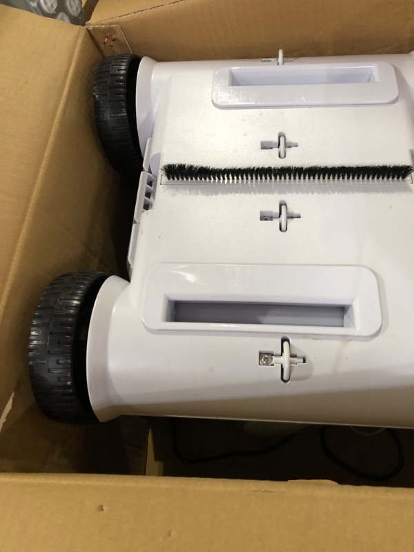 Photo 3 of * USED * 
Ofuzzi Cyber 1000 Cordless Robotic Pool Cleaner, Max.95 Mins Runtime, 2.5H Fast Charge, Auto-Dock Pool Vacuum for Above/In-ground Pools Up to 40 feet of Flat Bottom (White)