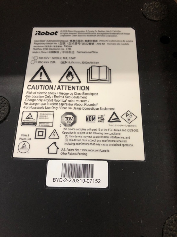 Photo 2 of * USED * 
iRobot Roomba S9+ (9550) Robot Vacuum & Braava Jet M6 (6112) Robot Mop Bundle