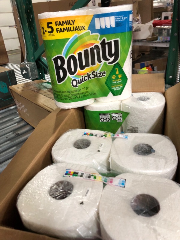 Photo 2 of Bounty Quick Size Paper Towels, White, 4 Packs Of 2 Family Rolls = 8 Family Rolls