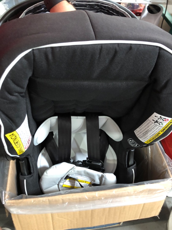 Photo 1 of Graco SnugRide 35 Lite LX Infant Car Seat, Studio SnugRide 1 Count (Pack of 1) Studio