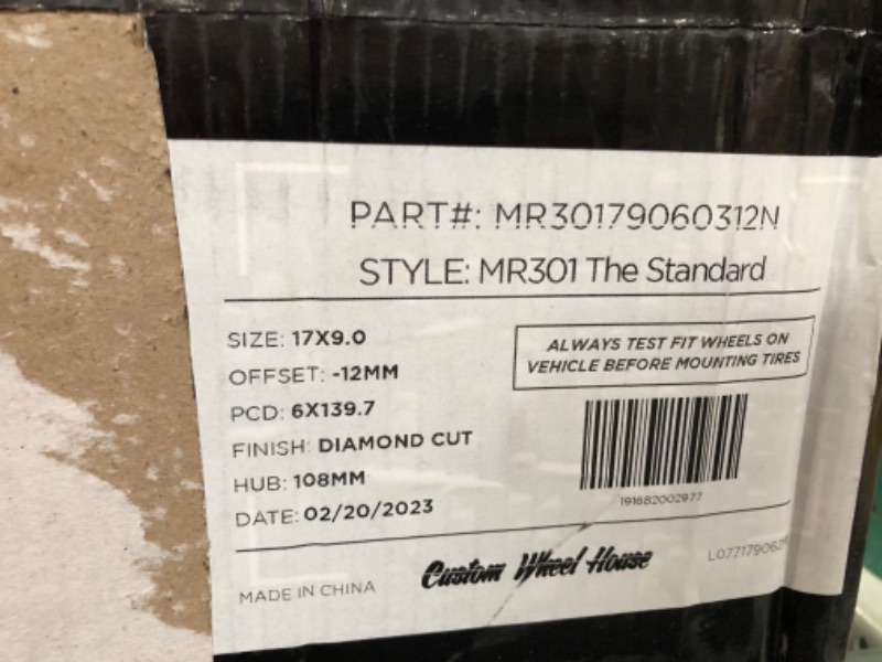 Photo 3 of Method Race Wheels 301 The Standard Machined/Clear Coat 17x9" 6x5.5", 12mm offset 4.5" Backspace, MR30179060312N Machined 17x9 inches, 6x5.5, -12/4.5", MR30179060312N 6 holesx5.5 inches