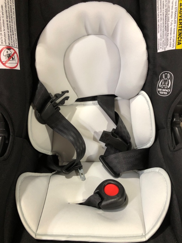 Photo 5 of Graco SnugRide 35 Lite LX Infant Car Seat, Studio SnugRide 1 Count (Pack of 1) Studio