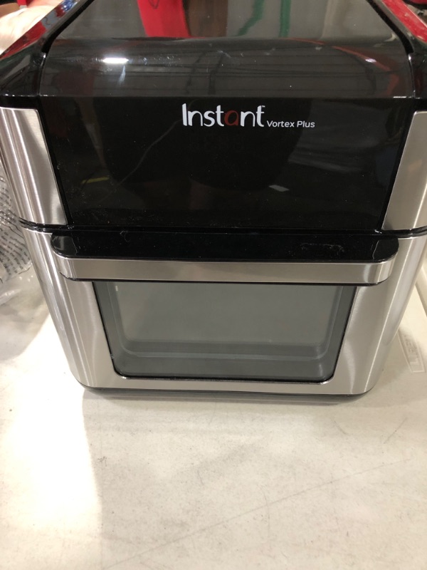 Photo 2 of **USED**Instant Vortex Plus Air Fryer Oven 7 in 1 with Rotisserie