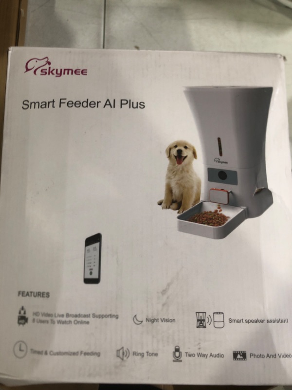 Photo 2 of SKYMEE 12L 5G WiFi Aautomatic Dog Feeder Large Breed & Automatic cat feeders 1080P Full HD Pet Camera Treat Dispenser Food Dispenser 5GWIFI 12L