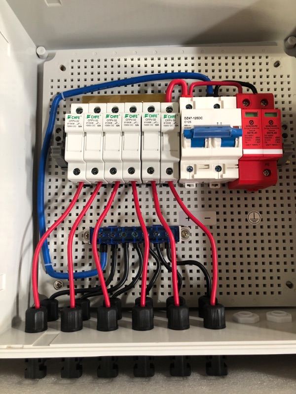 Photo 3 of VEVOR PV Combiner Box, 6 String, Solar Combiner Box with 15A Rated Current Fuse, 125A Circuit Breaker, Lightning Arreste and Solar Connector, for On/Off Grid Solar Panel System, IP65 Waterproof 6 String Box