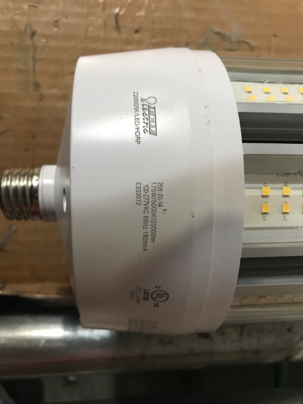 Photo 3 of **item is used**missing parts**
Feit Electric 1000-Watt Equivalent Corn Cob High Lumen Daylight (5000K) HID Utility LED Light Bulb