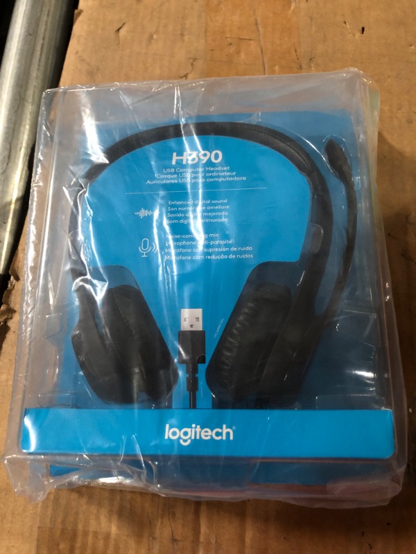 Photo 2 of Logitech H390 Wired Headset, Stereo Headphones with Noise-Cancelling Microphone, USB, In-Line Controls, PC/Mac/Laptop - 4 PACK