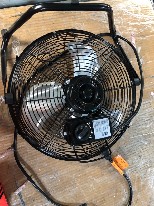 Photo 3 of **FOR PARTS** Simple Deluxe 12 Inch 3-Speed Fan