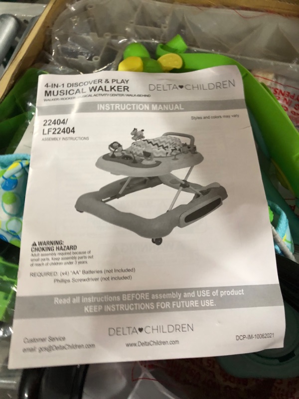 Photo 1 of Delta Children 4-in-1 Discover & Play Musical Walker, Bubbly