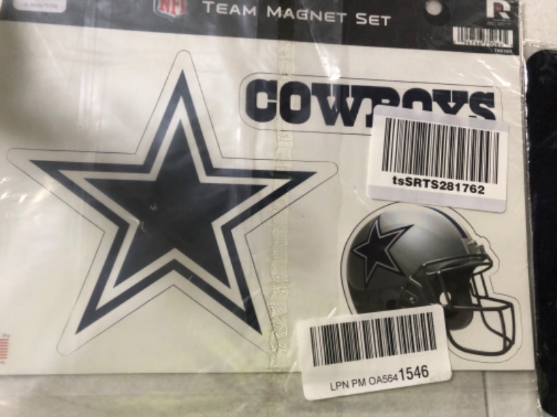 Photo 4 of 3 Piece Die Cast Cowboys Team Magnets + 100 Cubs Mousepad 9 1/2" x 8" (BUNDLED, SOLD AS IS!"