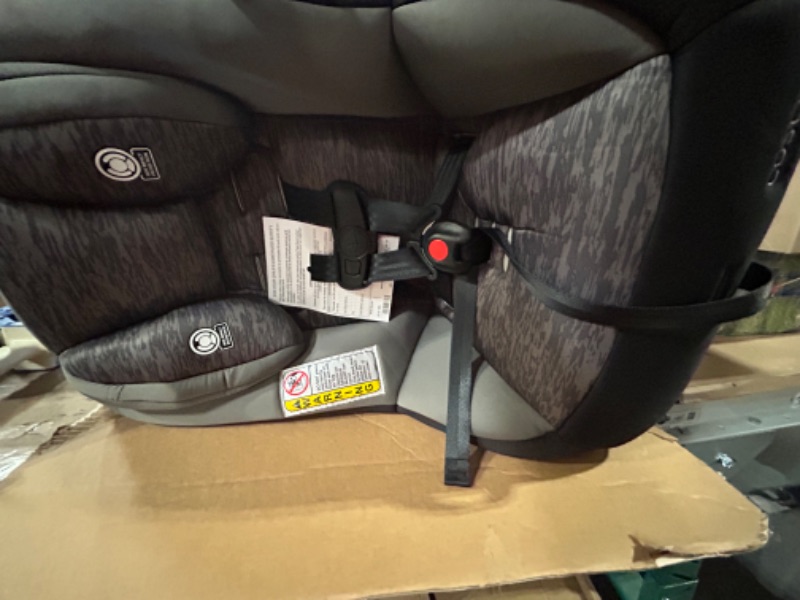 Photo 3 of Cosco Mighty Fit 65 DX Convertible Car Seat (Heather Onyx Gray)