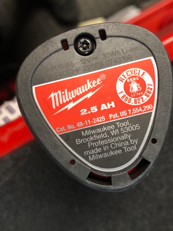 Photo 3 of Milwaukee 48-11-2425 M12 REDLITHIUM HIGH Output CP 2.5Ah Battery