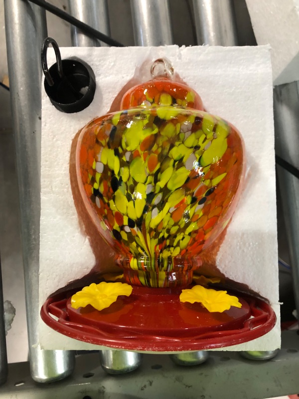 Photo 3 of [brand new] REZIPO Hummingbird Feeder with Perch - Hand Blown Glass - 38 Fluid Ounces 
